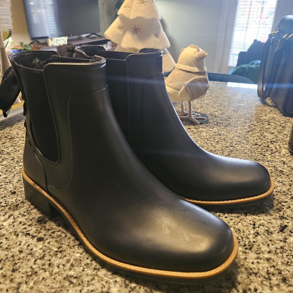 Bernardo Briton Rain Boot